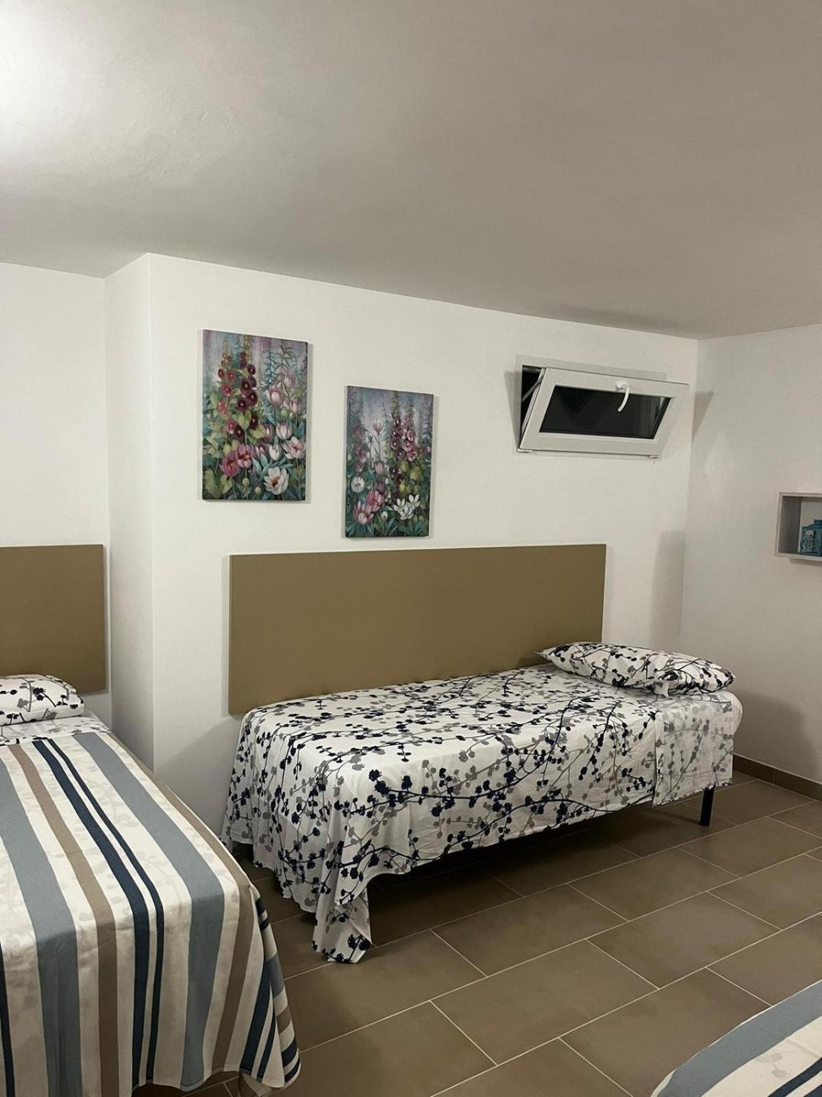 Perla Bianca Villa Marina di Lizzano Buitenkant foto